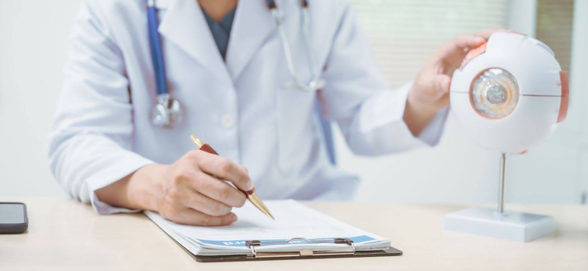 consultation with an eye specialist for myopia treatment in Singapore - Eye Max Centre