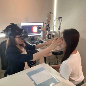 Myopia control treatment with an eye specialist in Singapore - Eye Max Centre